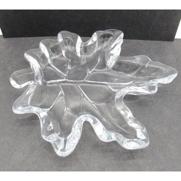 Bowring Maple LEAF Shaped Glass Serving PLATE With Box 9 inches - Picture 5 of 10